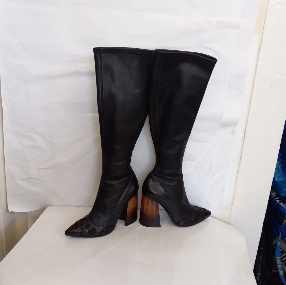 Eugenia Kim 'Jess' Embroidered Pointy Toe Bootie tall boots sz 38 Rare sold out